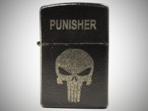 Зажигалка Punisher бензиновая Black